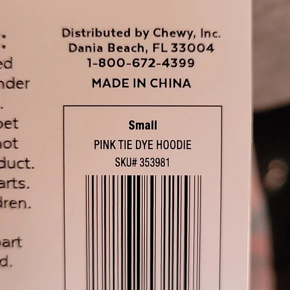 NWT dog or cat hoodie - Picture 4 of 5